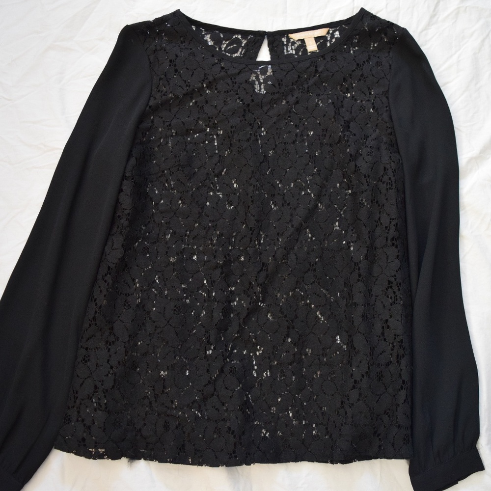 Black Lace Banana Republic Blouse Size Small (s)
